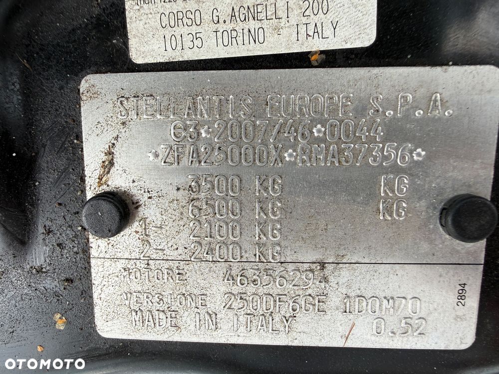 Fiat 2025/Ducato 7 osobowy/doka/skrzynia MAXI/klima/tempomat/hak 3 tony/traction+/full asystenci - 32