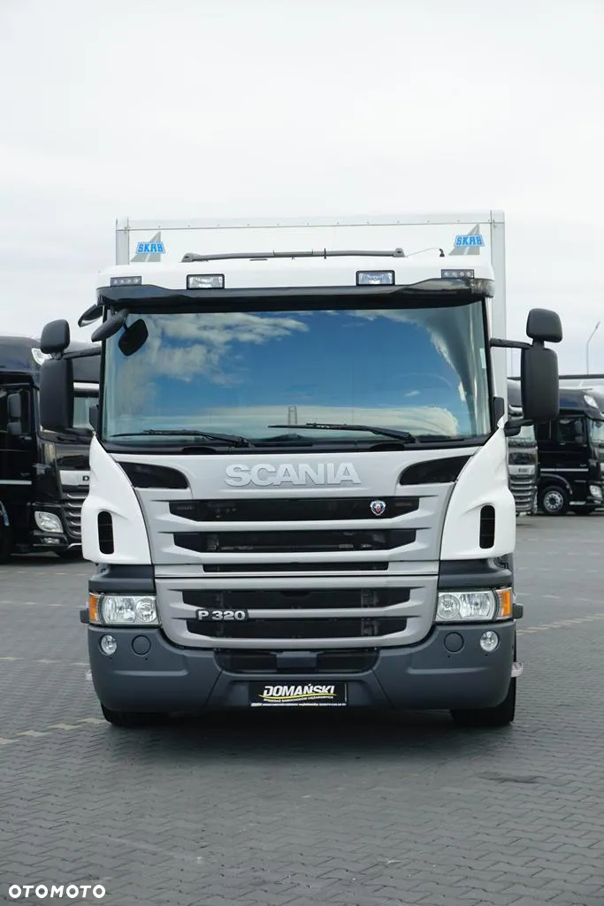 Scania P 320 / EURO 6 / KONTENER + WINDA / 22 PALETY / OŚ SKRĘTNA - 14