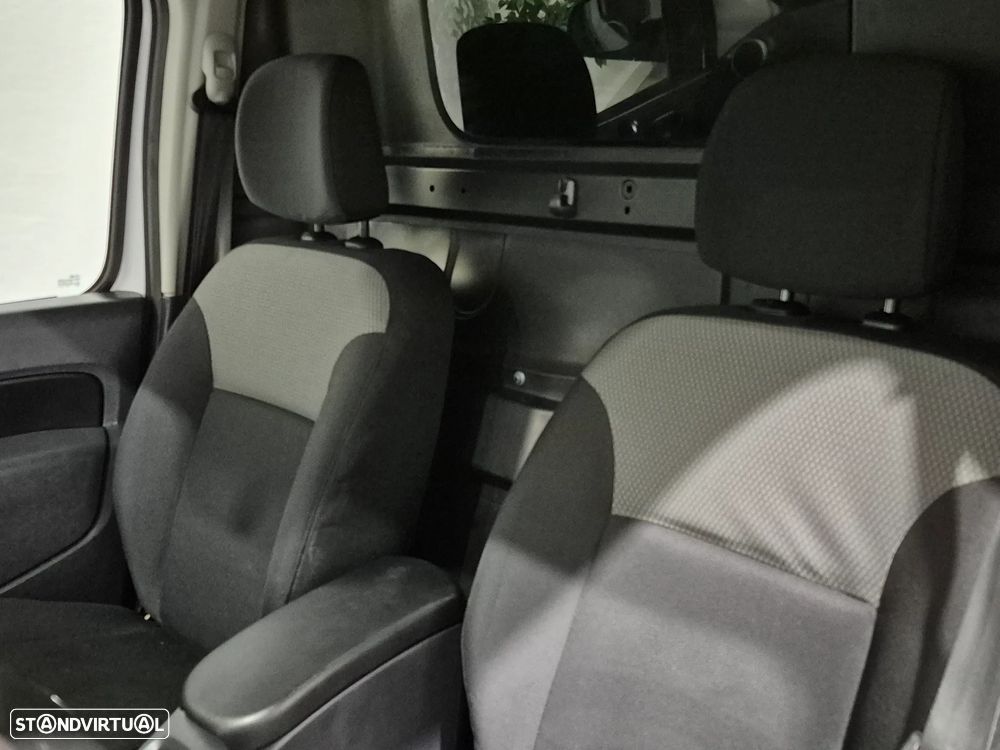 Renault Kangoo - FIBRADA - 110.000KM - 2019 | GARANTIA | NACIONAL - 13