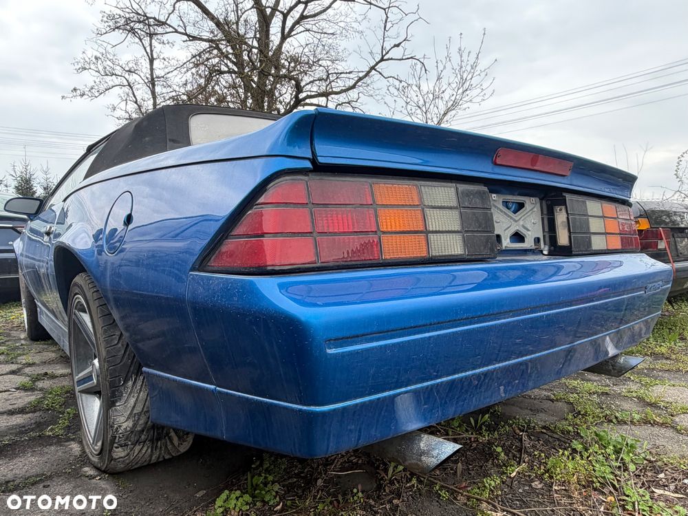 Chevrolet Camaro 5.0 IROC - 16
