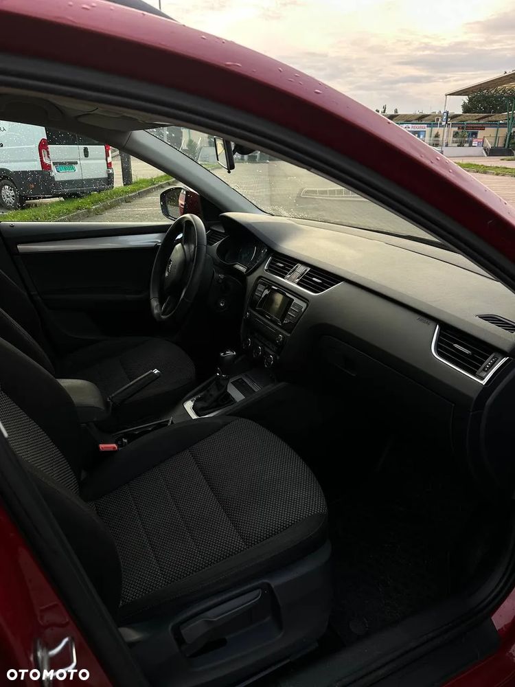 Skoda Octavia 1.6 TDI Active DSG - 5