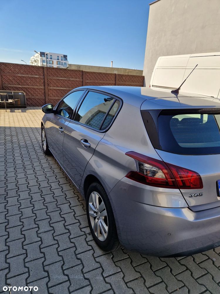 Peugeot 308 - 6