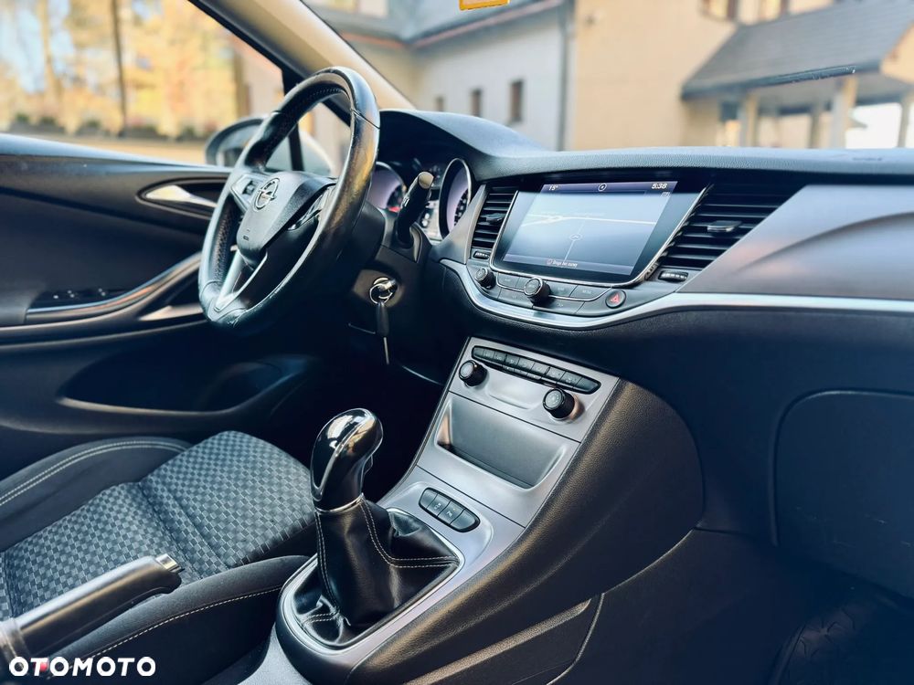 Opel Astra 1.6 D (CDTI) Sports Tourer Edition - 8