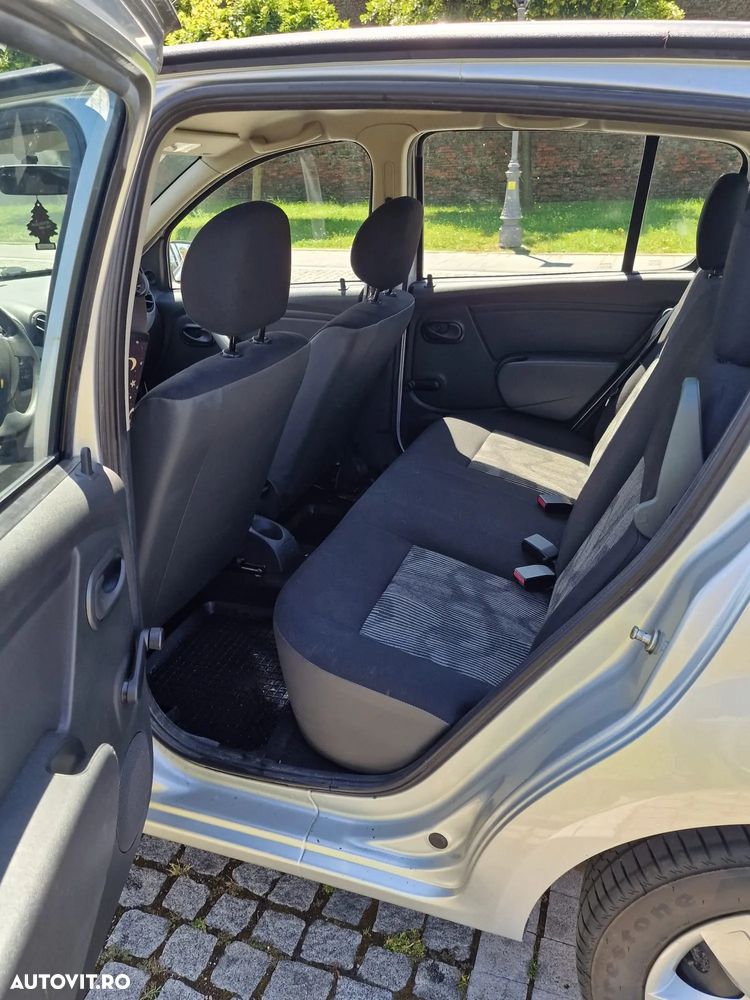 Dacia Sandero 1.4 MPI - 12