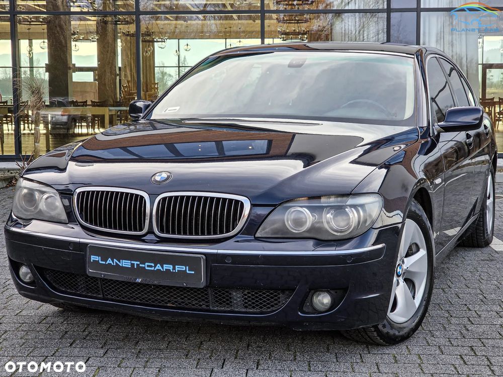 BMW Seria 7 750Li - 1