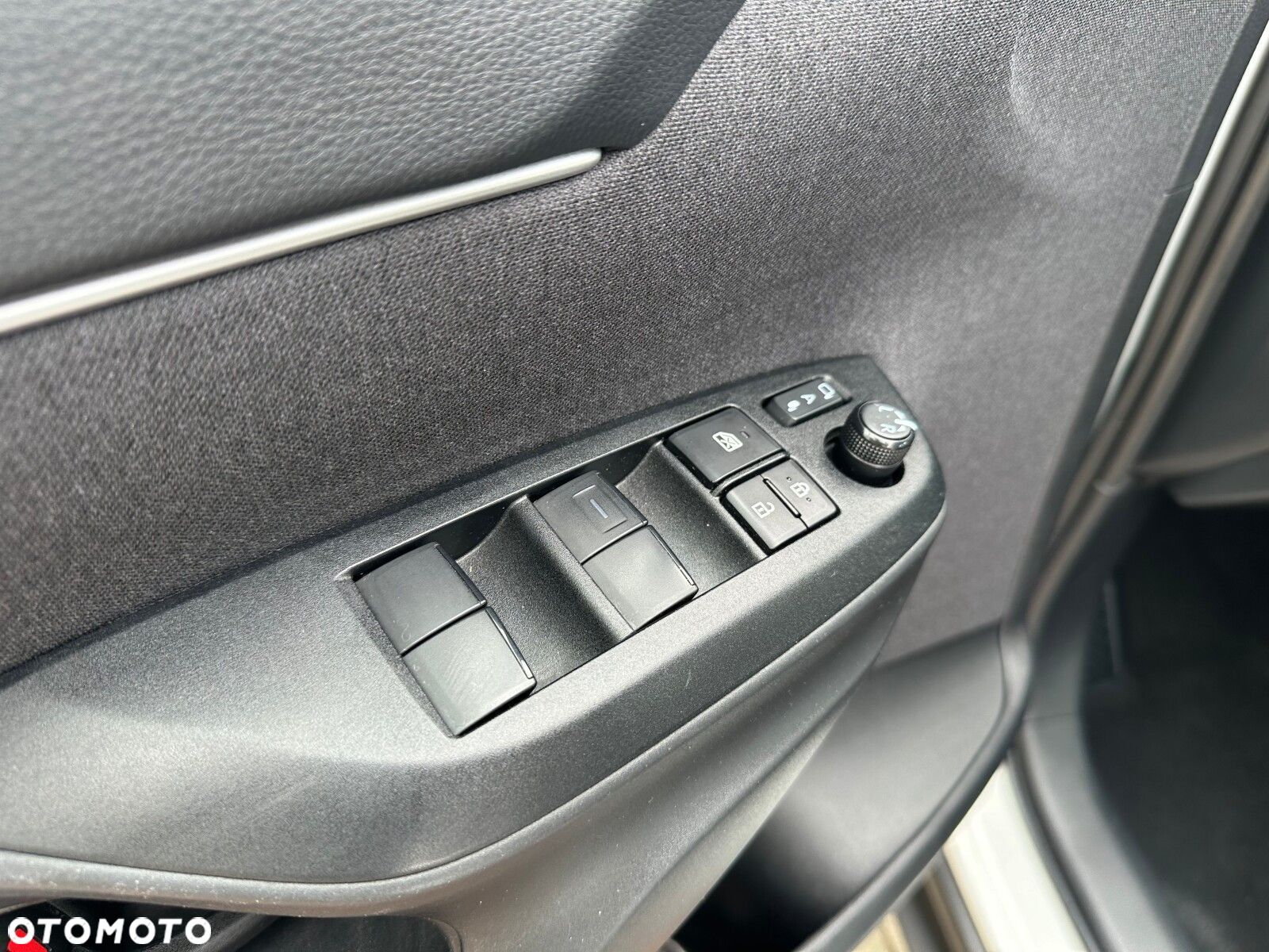 Toyota Yaris Cross - 18