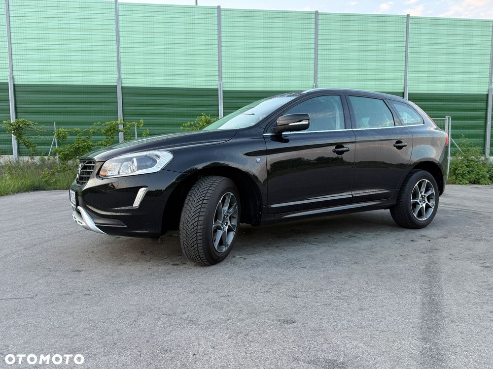 Volvo XC 60 D3 Drive-E Ocean Race - 4