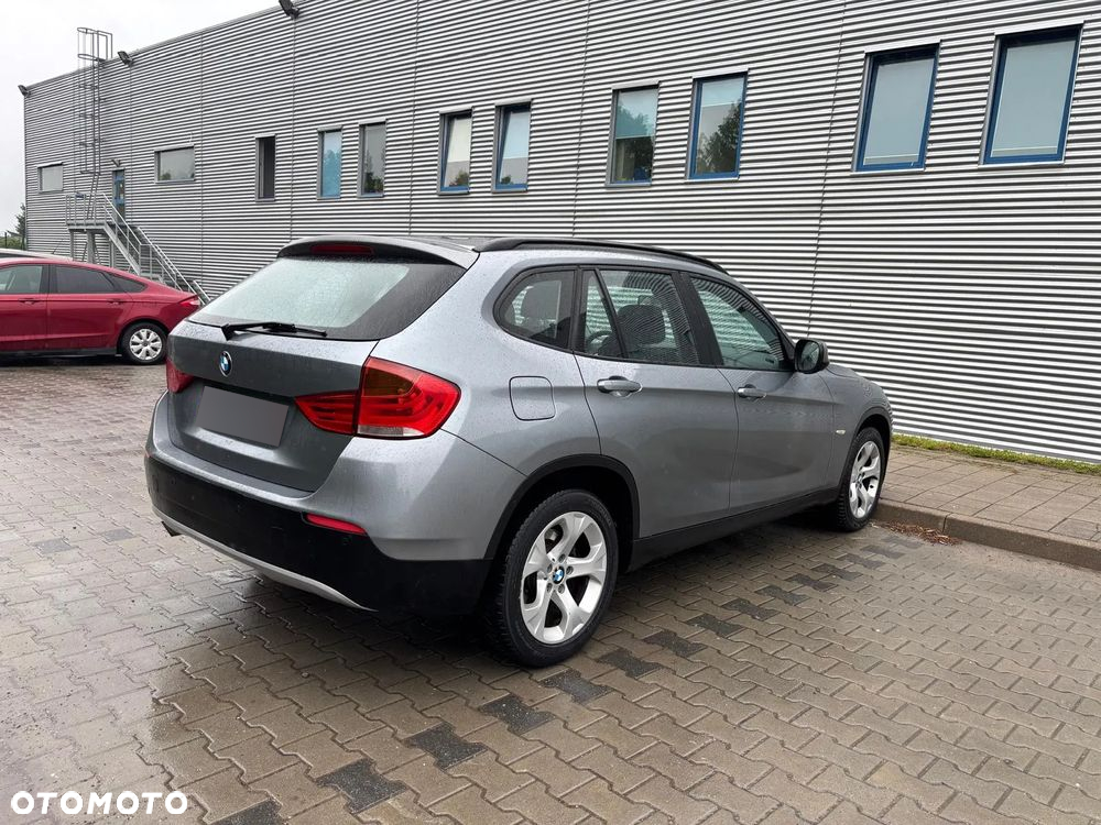 BMW X1 xDrive20d - 6