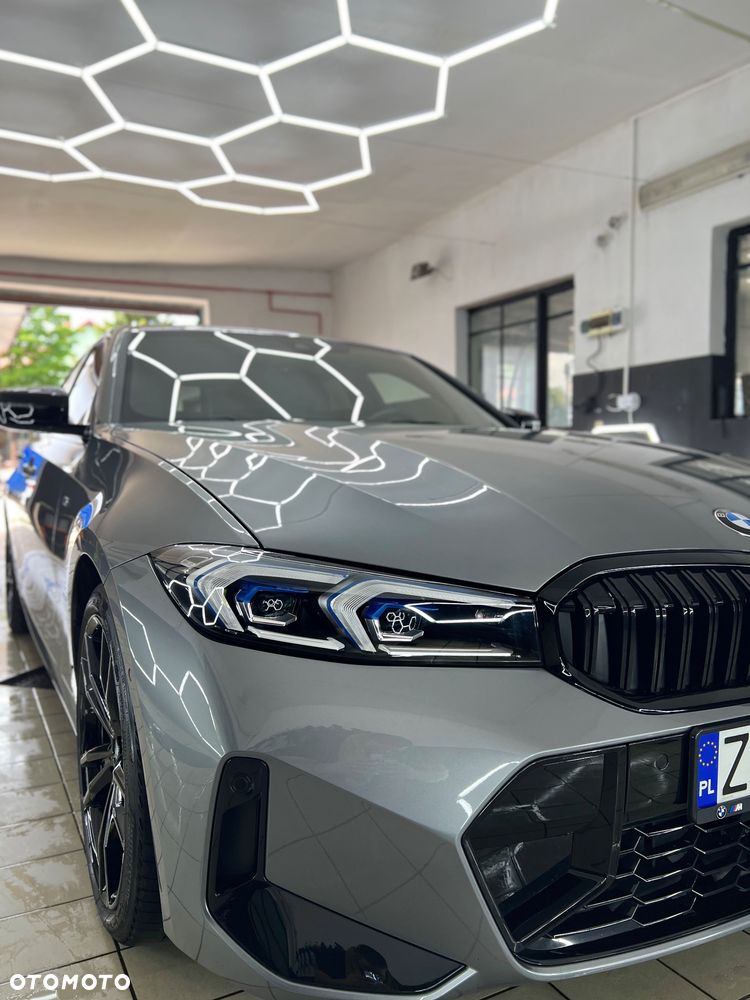 BMW Seria 3 320i xDrive M Sport - 1