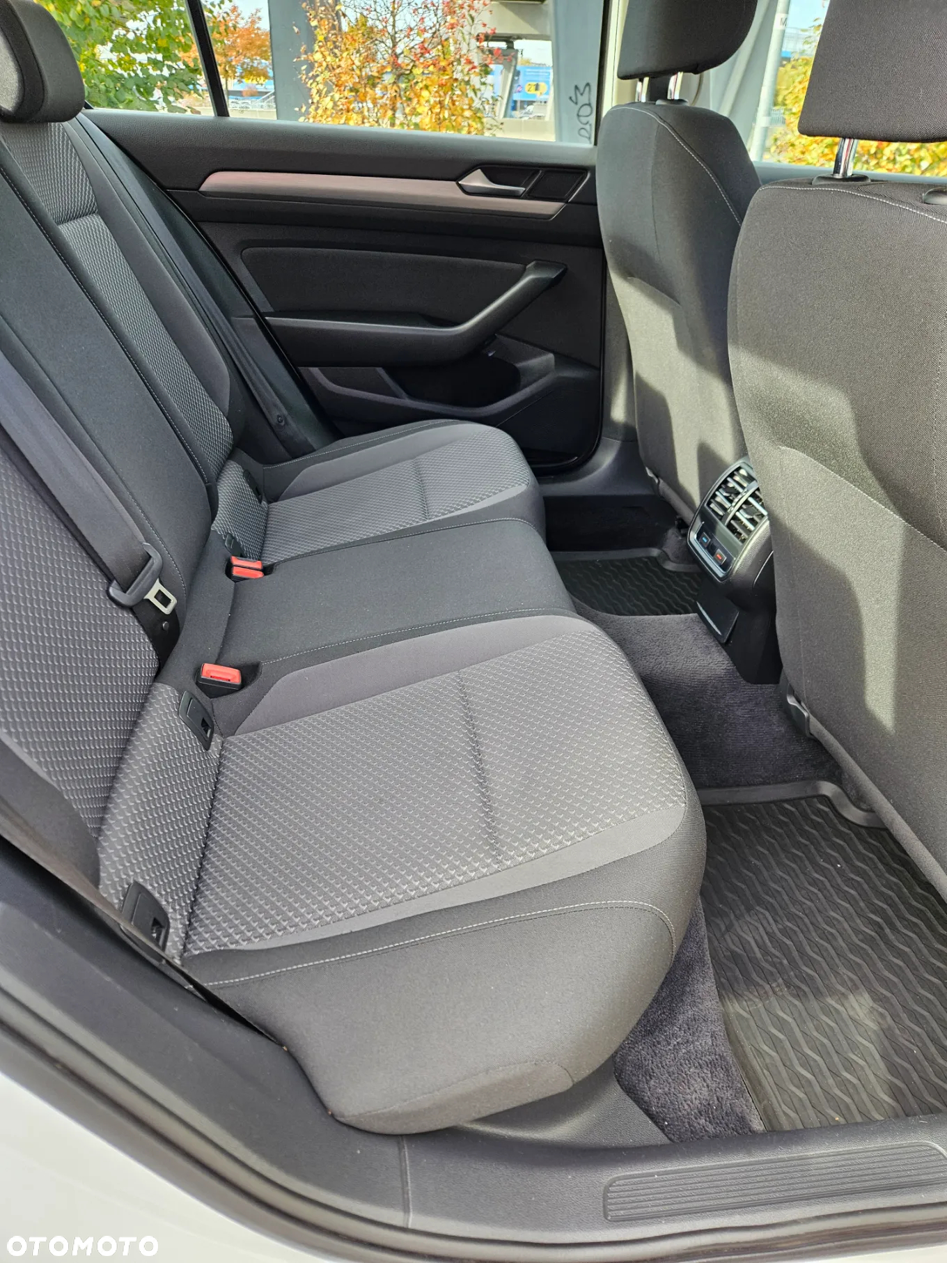Volkswagen Passat 2.0 TDI BMT Trendline DSG7 - 22