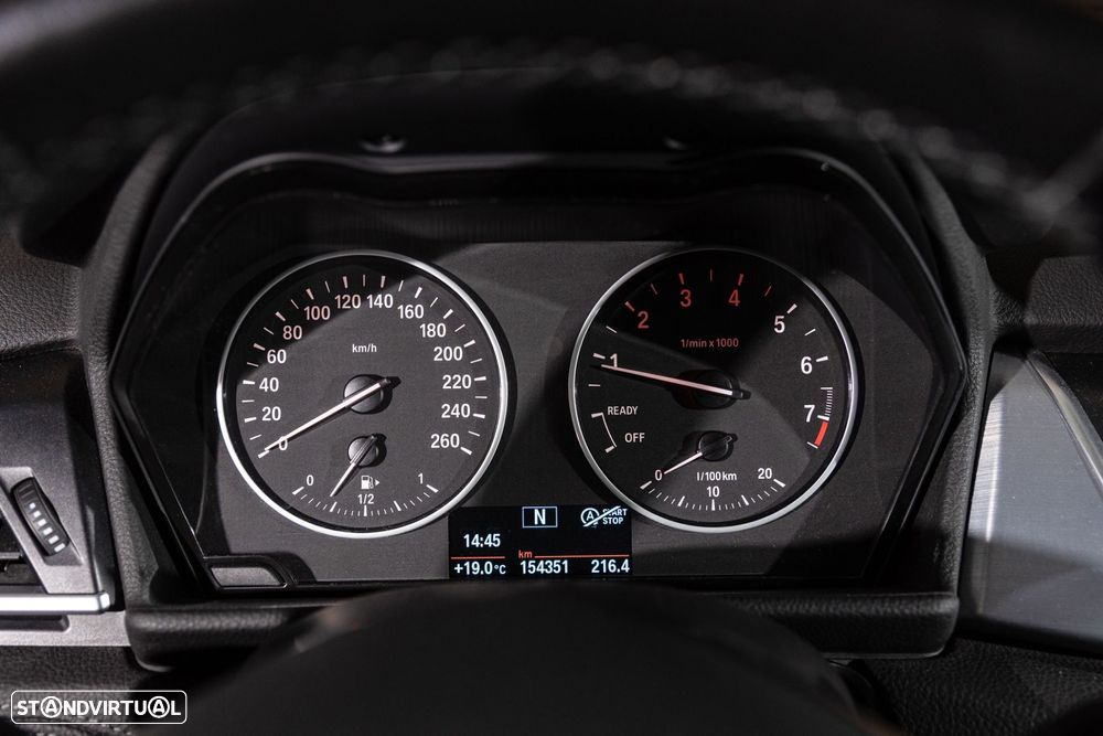 BMW 216 Gran Tourer i 7L Line Luxury - 12