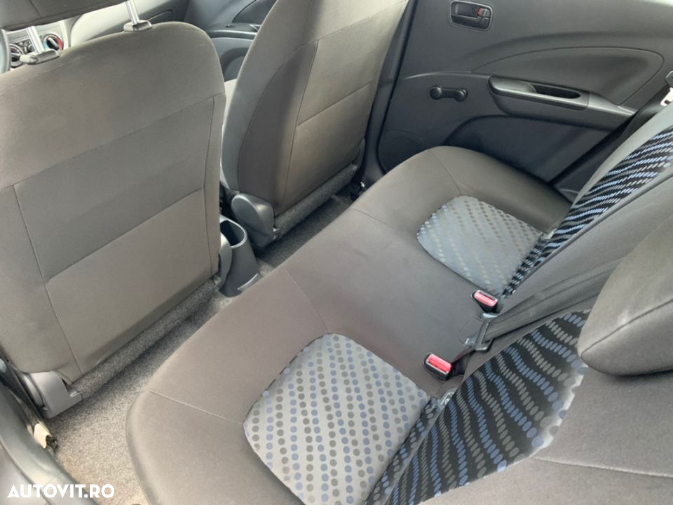 Suzuki Celerio 1.0 AGS Club - 18