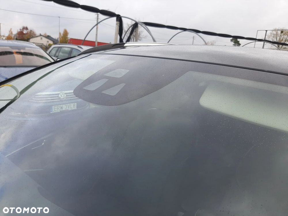 Volvo V40 Cross Country D3 Summum - 28