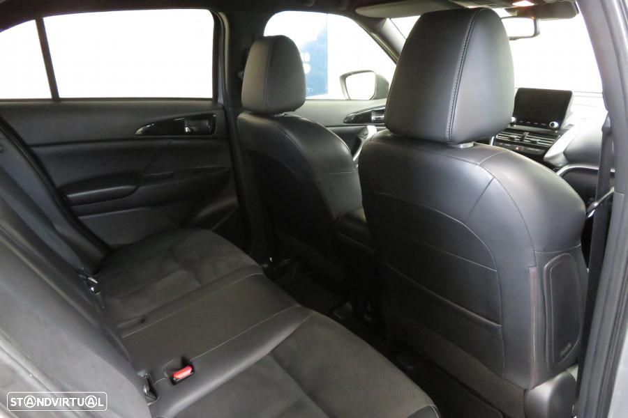 Mitsubishi Eclipse Cross 2.4 PHEV Black Edition - 24