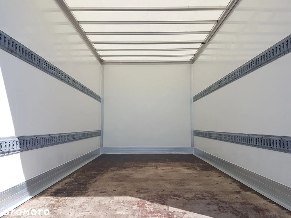 Renault MASTER KONTENER 8EP 4,22x2,24x2,24 KLIMA KRAJOWY MANUAL  6-BIEGÓW - 17