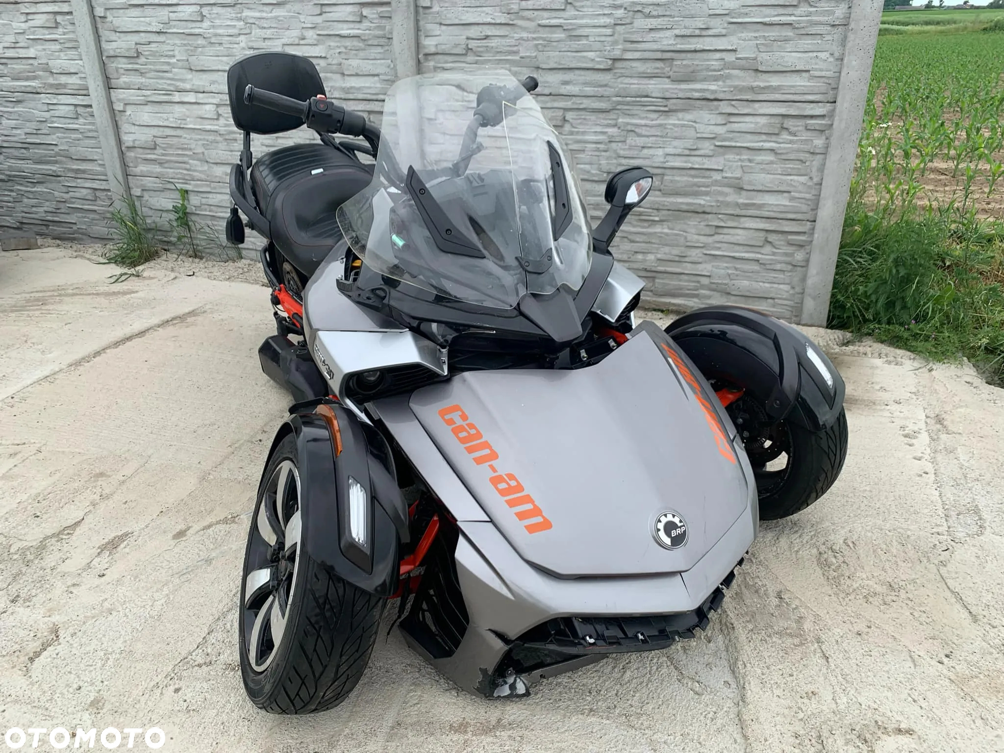 Can-Am Spyder - 6