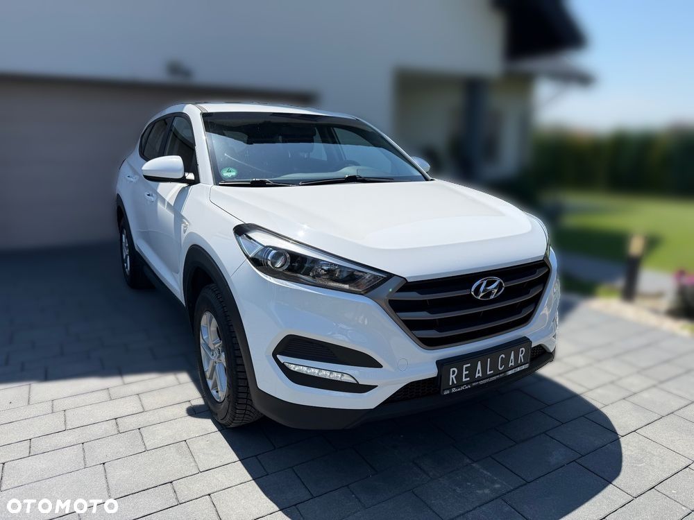 Hyundai Tucson 1.6 GDI BlueDrive Comfort 2WD - 9