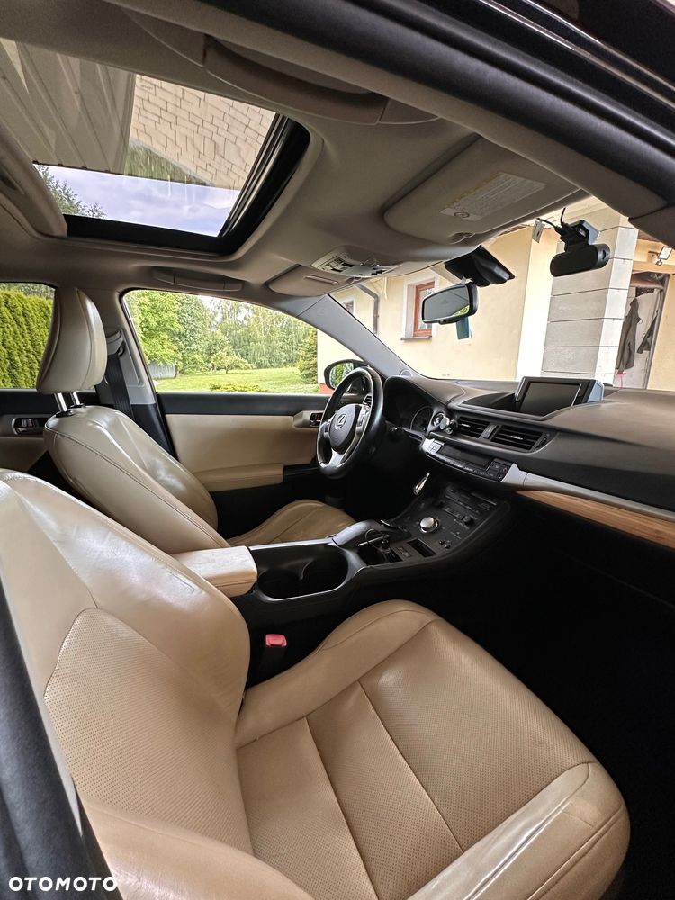 Lexus CT - 6