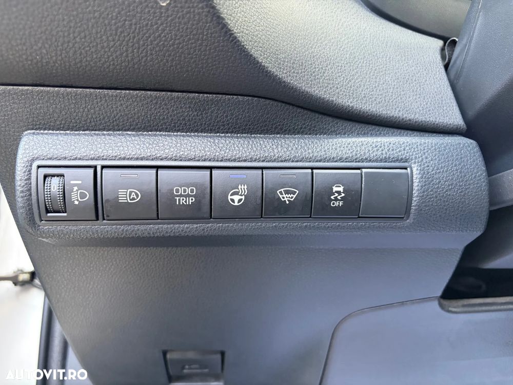 Toyota Corolla 1.8 Hybrid Touring Sports Business Edition - 9