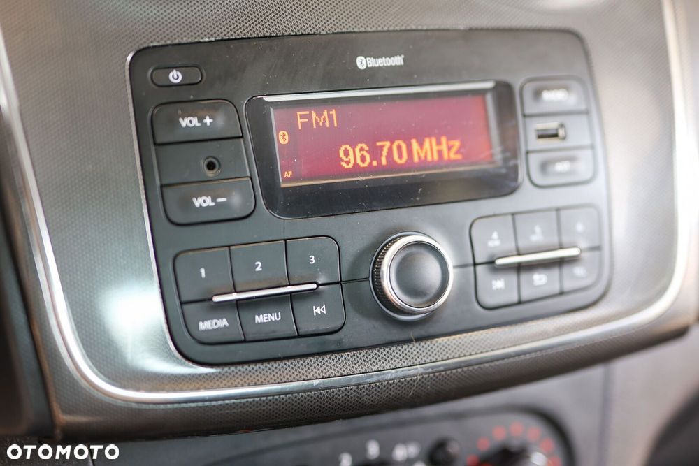 Dacia Sandero 1.0 SCe Access - 27
