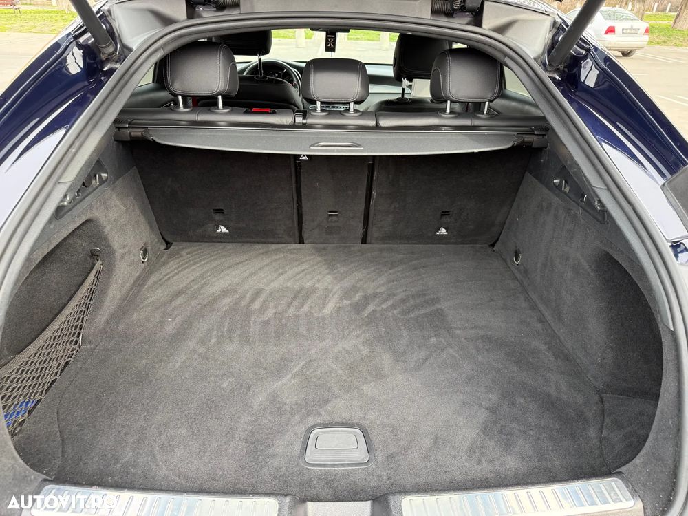 Mercedes-Benz GLC 300 d 4MATIC - 19
