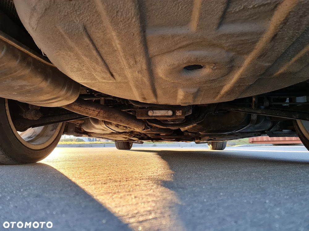 BMW Seria 3 320Cd - 24