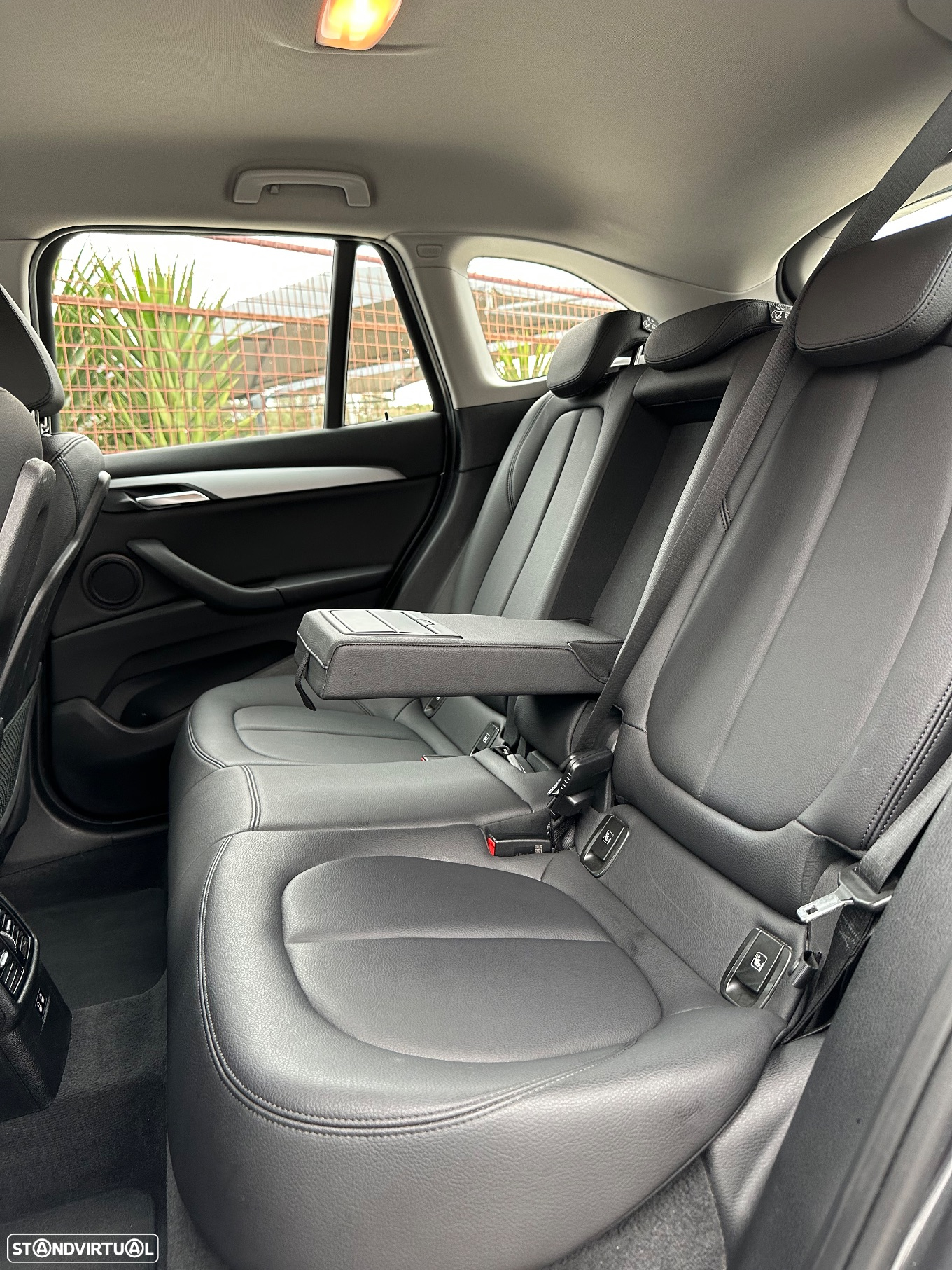 BMW X1 25 e xDrive - 29
