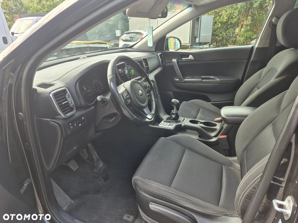 Kia Sportage - 16