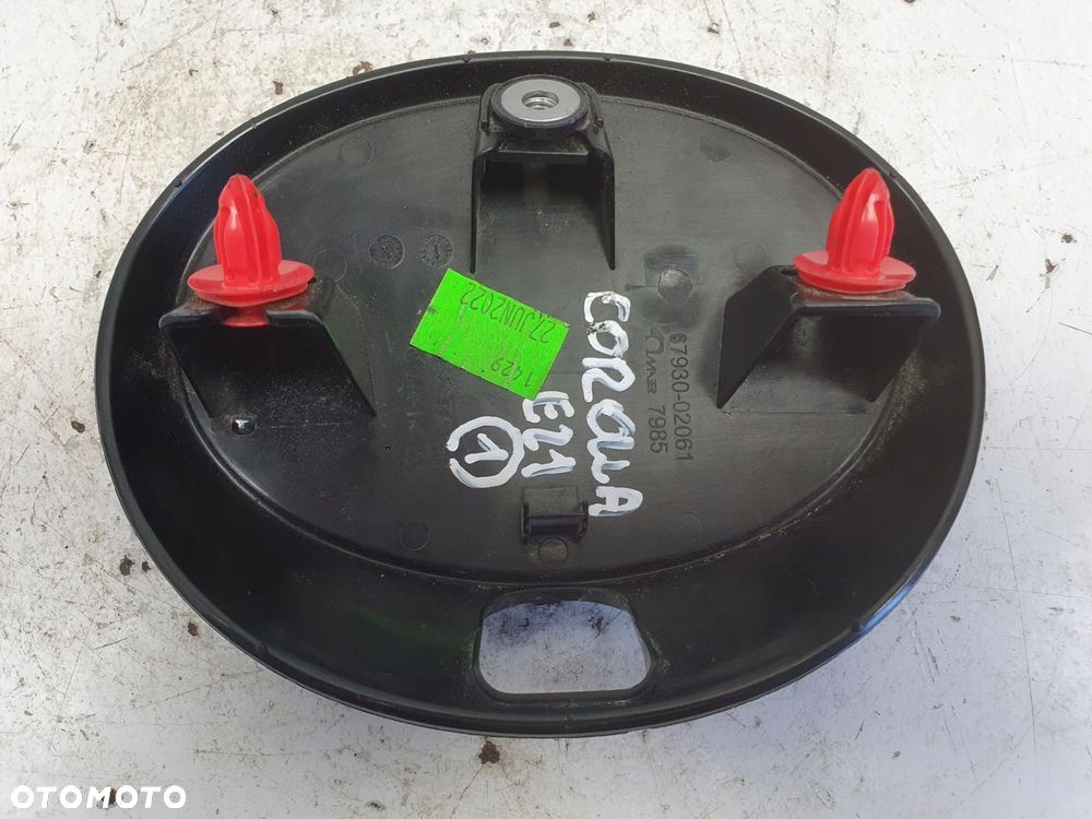 Toyota Corolla XII E21 hybrid ZNACZEK TYLNEJ KLAPY Emblemat Logo - 5