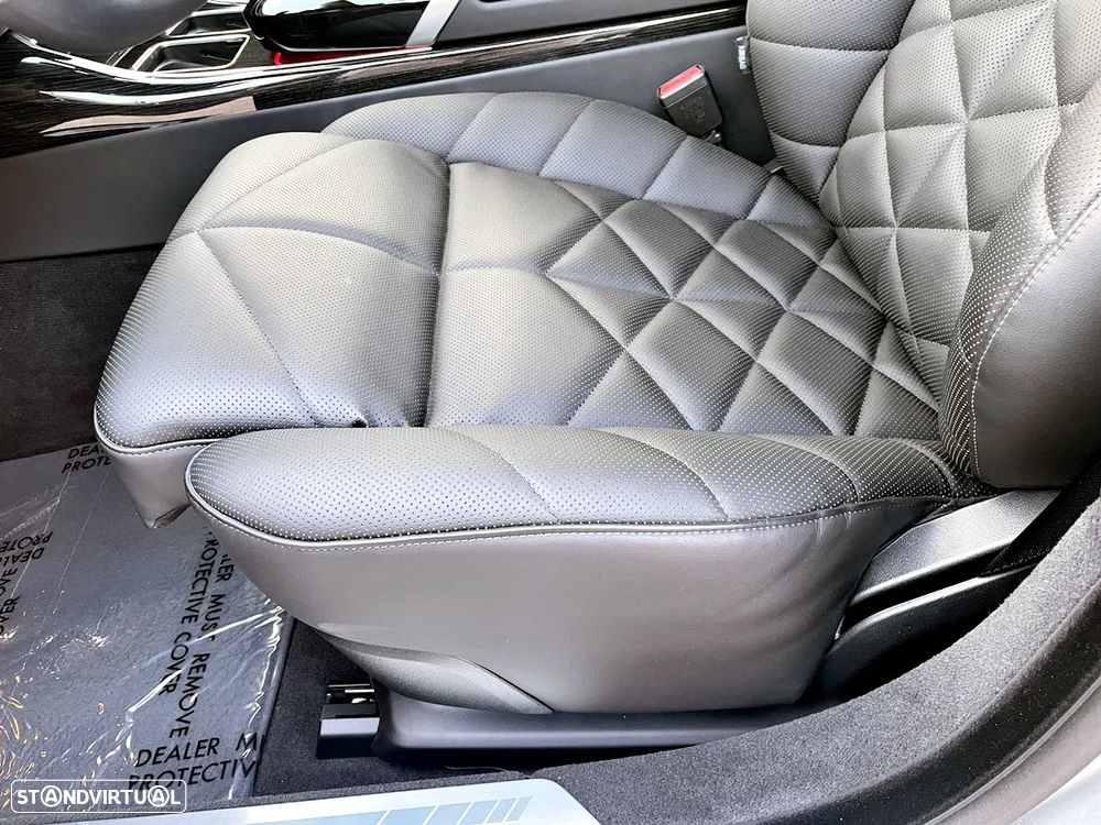BMW 740 d xDrive Pack Desportivo M - 24