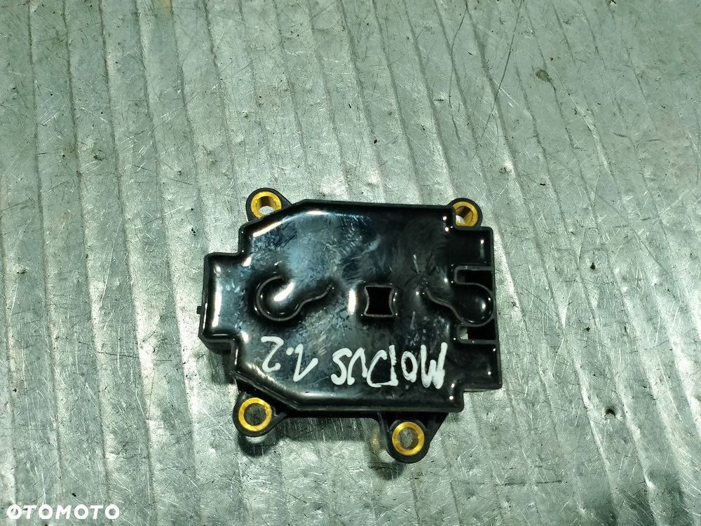 CEWKA ZAPŁONOWA RENAULT MODUS NGK U2028 1.2 8V - 6