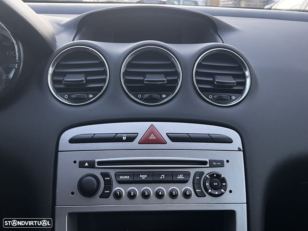 Peugeot 308 SW 1.6 HDi Premium - 25