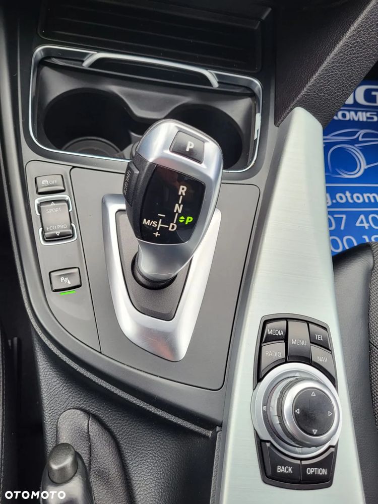 BMW Seria 4 420i Gran Coupe - 27