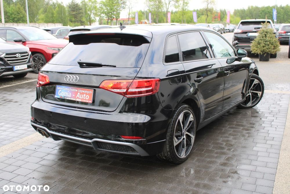 Audi A3 Sportback - 6