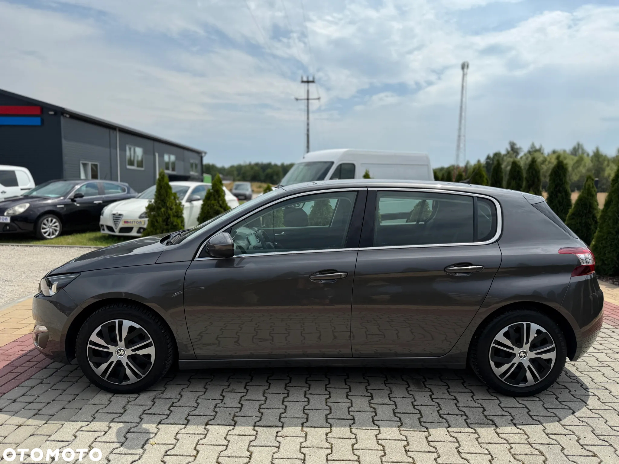 Peugeot 308 PureTech 130 Allure - 11