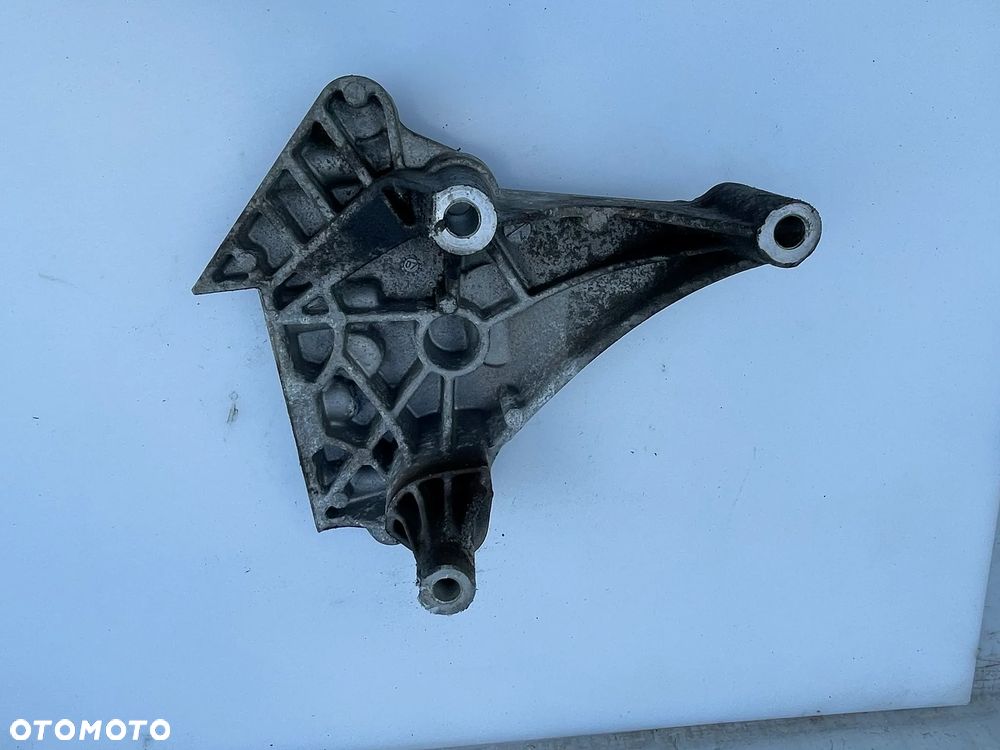 ŁAPA SILNIKA 06F199207Q VW GOLF V AUDI A3 8P SEAT SKODA 1.6 MPI - 3