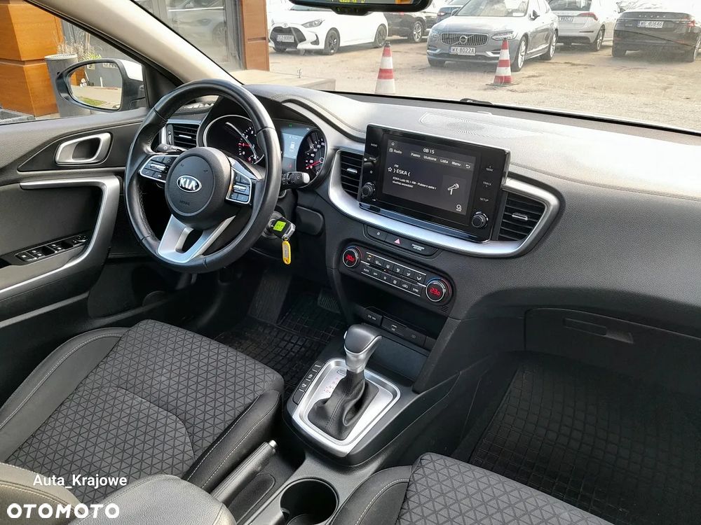 Kia Ceed 1.5 T-GDI M DCT - 9