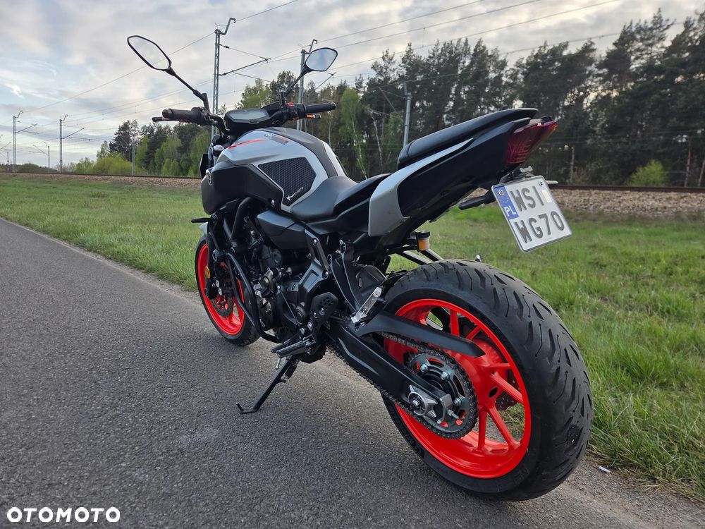 Yamaha MT - 4