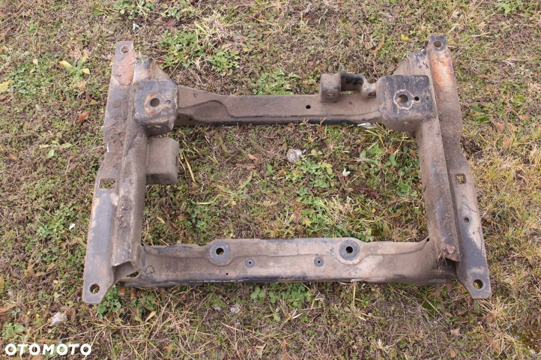CHEROKEE KK KOŁYSKA SANKI PRZÓD 2.0 CRD - 7
