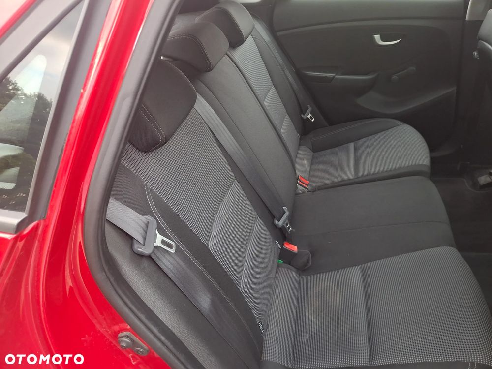 Hyundai i30 1.4 CRDi Advantage - 13