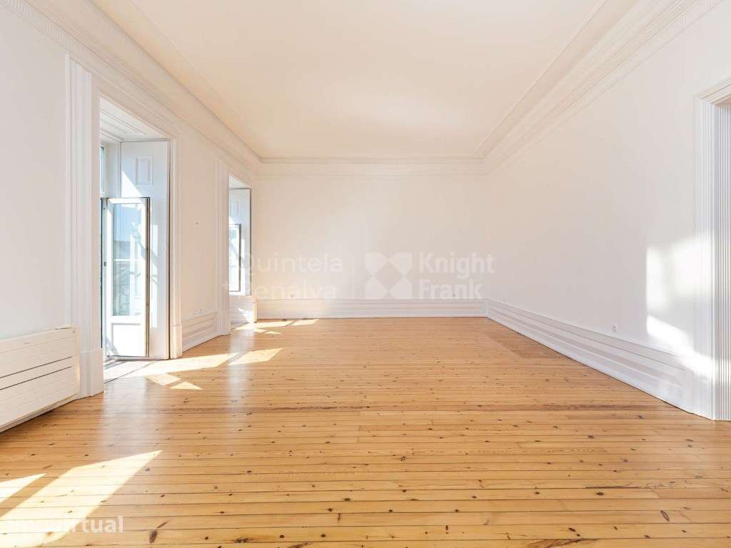 Apartamento T3 para arrendamento sem móveis no Chiado, Lisboa - Grande imagem: 4/35