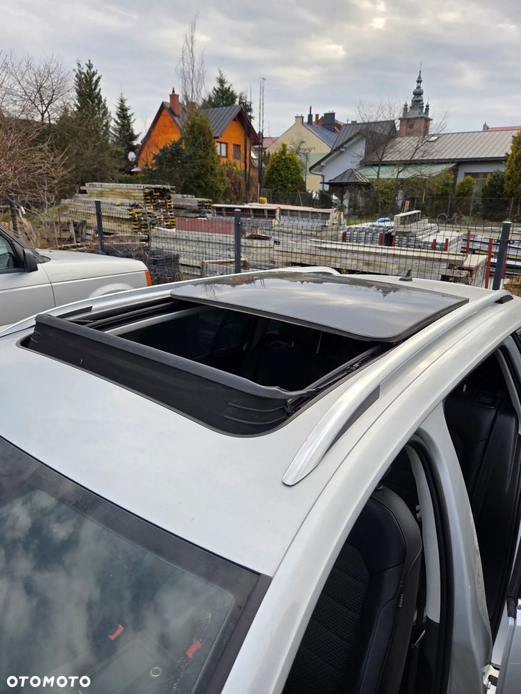 Volkswagen Golf 2.0 TDI (BlueMotion Technology) Highline - 16