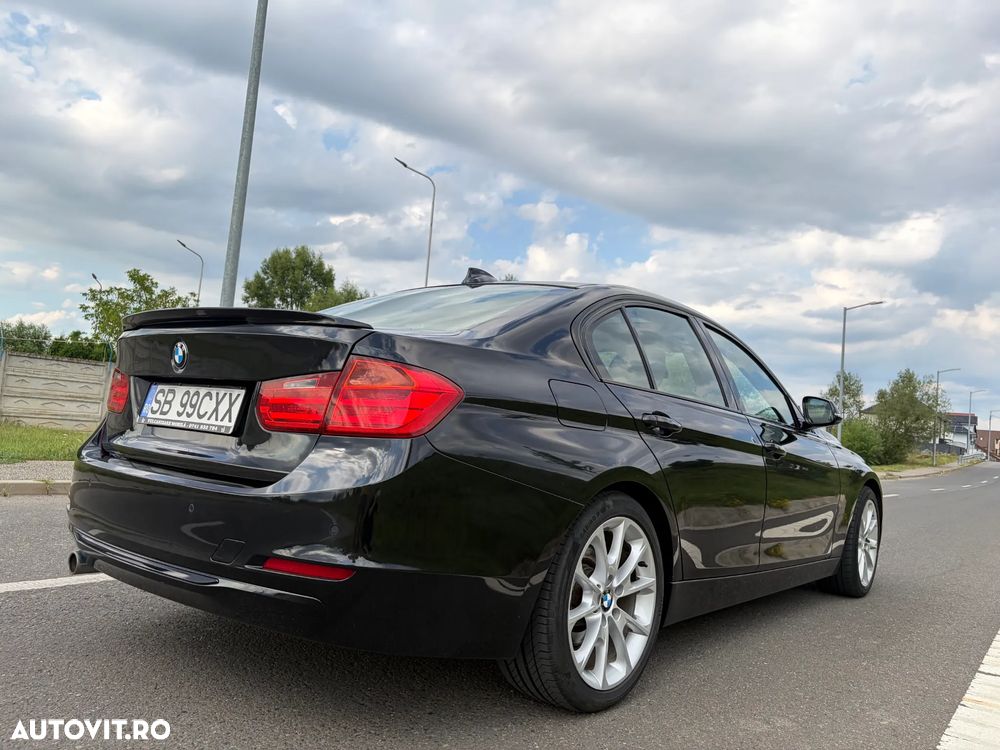 BMW Seria 3 320d DPF Aut. - 7