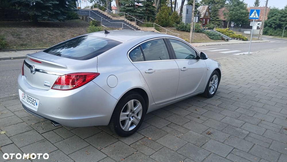 Opel Insignia 2.0 T Cosmo - 8