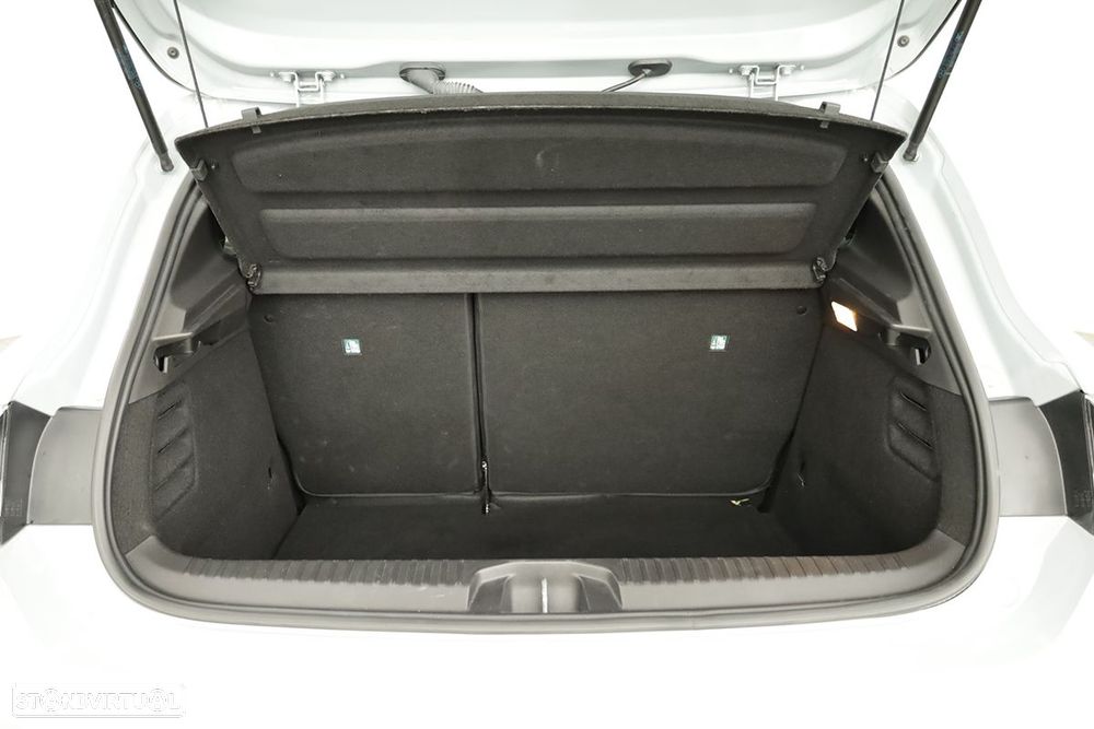 Renault Clio 1.0 TCe Evolution - 23