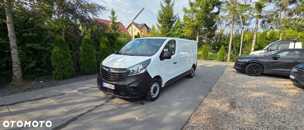 Opel VIVARO LONG KLIMATYZACJA 125KM