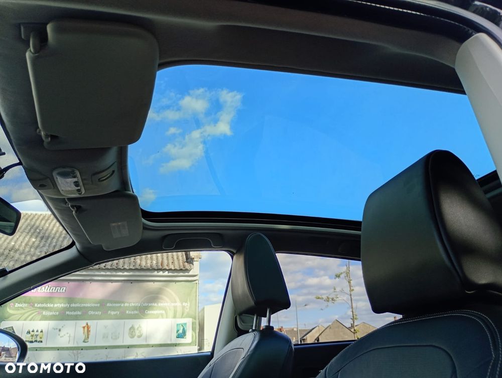 Nissan Qashqai 2.0 dCi 4 x 4 DPF tekna - 33