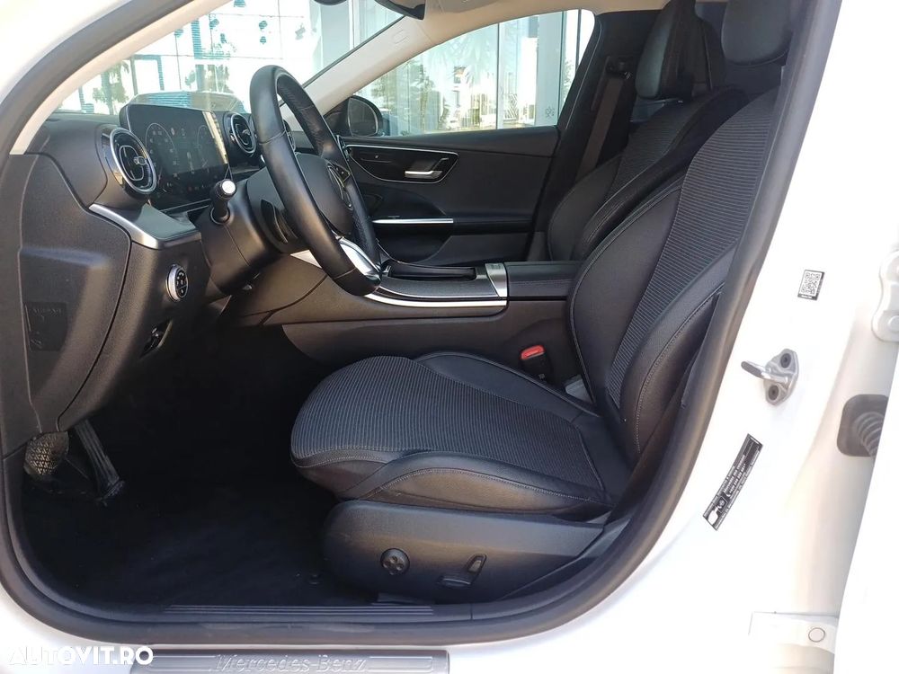 Mercedes-Benz C 200 4Matic 9G-TRONIC Avantgarde - 10