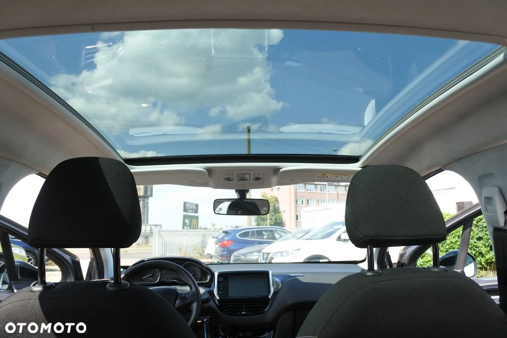 Peugeot 208 PureTech 82 Start & Stop Allure - 5