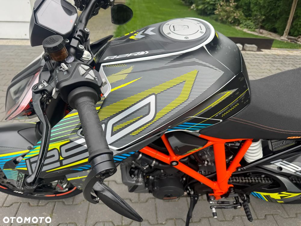 KTM Super Duke - 35